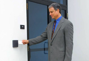 Система контроля доступа офисного центра на базе таймера ОВЕН УТ1